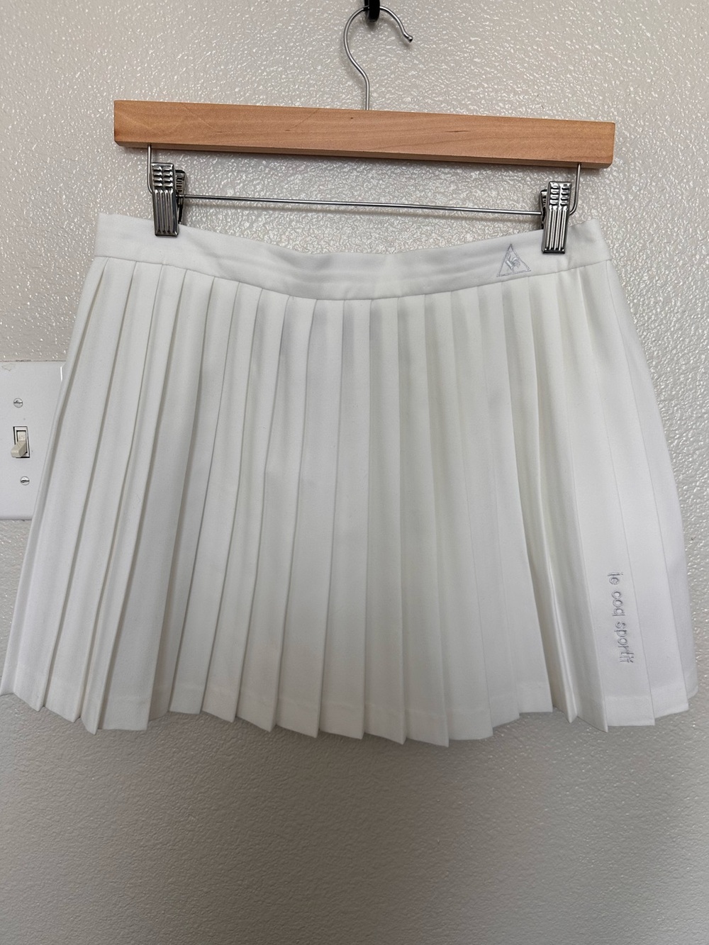 Le Coq Sportif White Pleated Tennis Mini Skirt